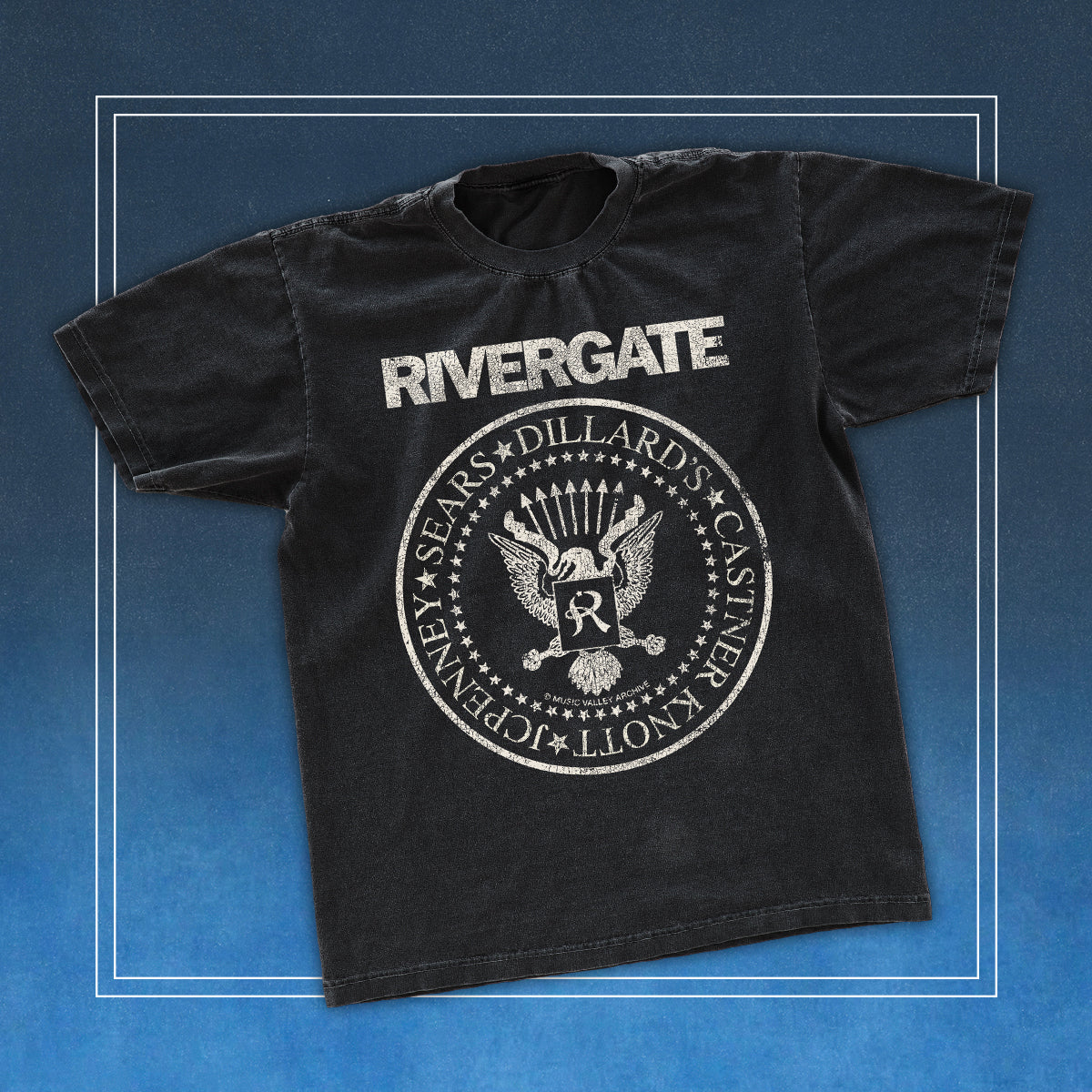 GUMI ラバーバンド 缶バッジ Tシャツ セット Rivergate Mall Ramones – Nashville T-Shirt – Music Valley Archive